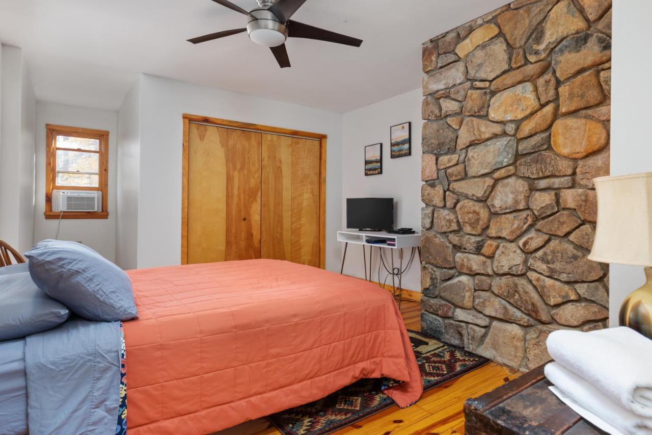 Sleepy Hollow 5Br Cabin - National Park 7 Min, Hot Tub, Fire Pit, Sleeps 12 Luray Eksteriør bilde